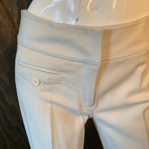 Simply Manakin size 2 ivory /bone pantsuit - Picture 2 of 11